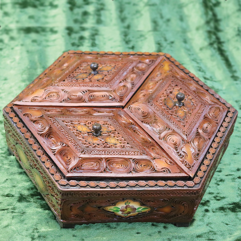 شکلات خوری سه تکه