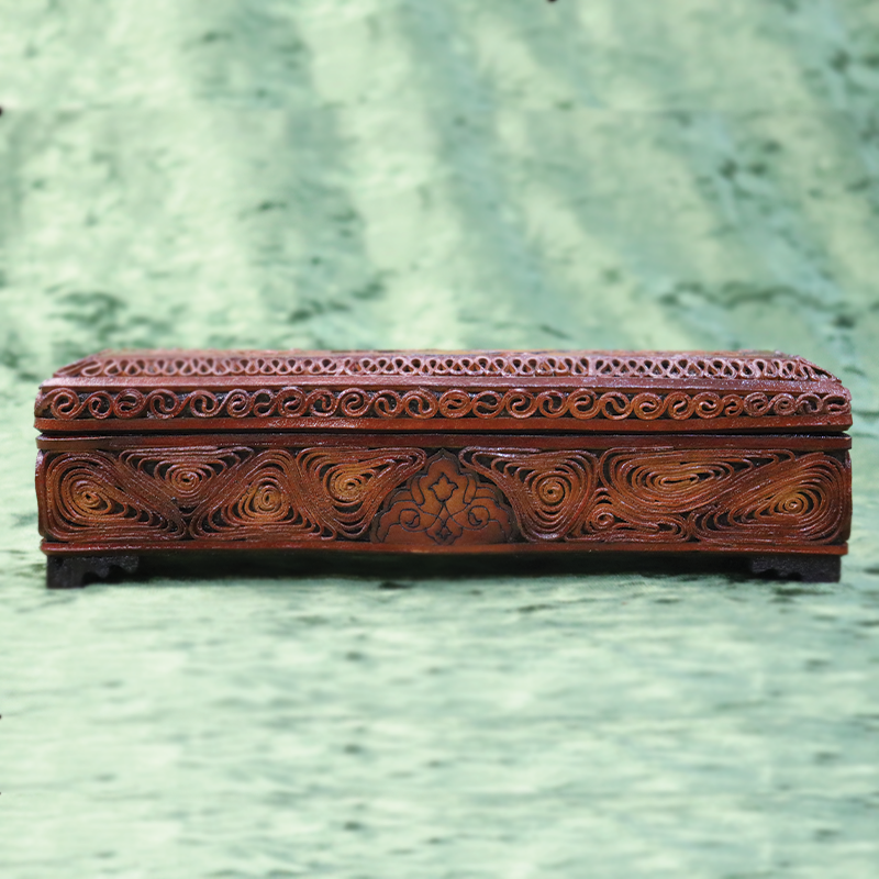 جعبه قلمی یا جای مضراب سنتور